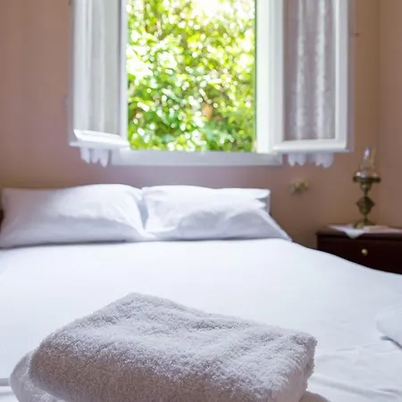 Beautiful Traditional Mansion - πανέμορφο παραδοσιακό αρχοντικό * Λευκάδα